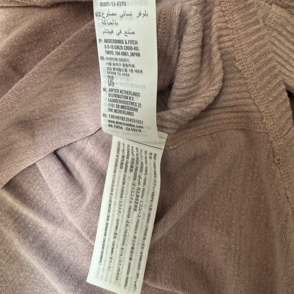 Abercrombie & Fitch Sweater - Picture 4 of 4